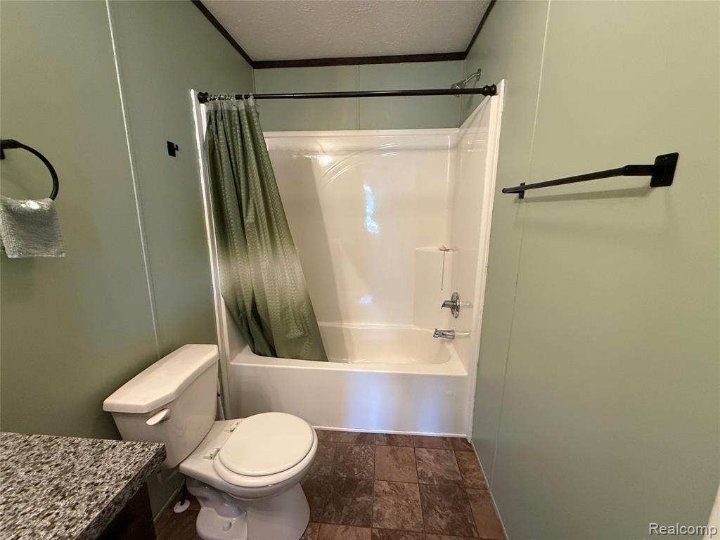 1101 Forest Lane, Columbus, MI — Photo 47