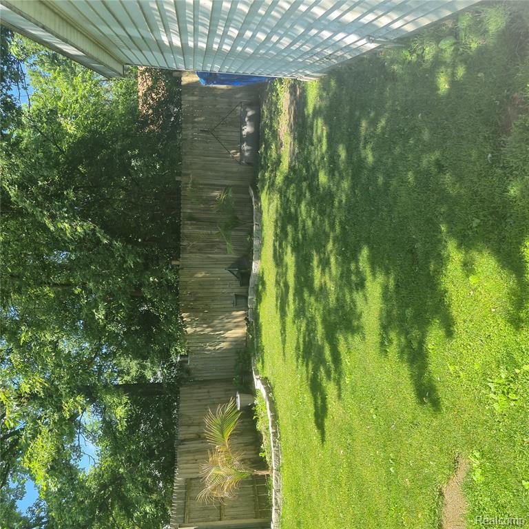 822 Crawford Street, Flint, MI 48507 — Photo 10