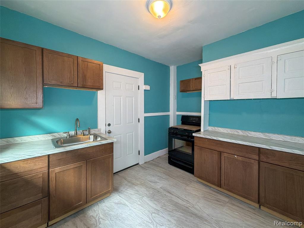4656 Vancouver Street, Detroit, MI 48204 — Photo 15