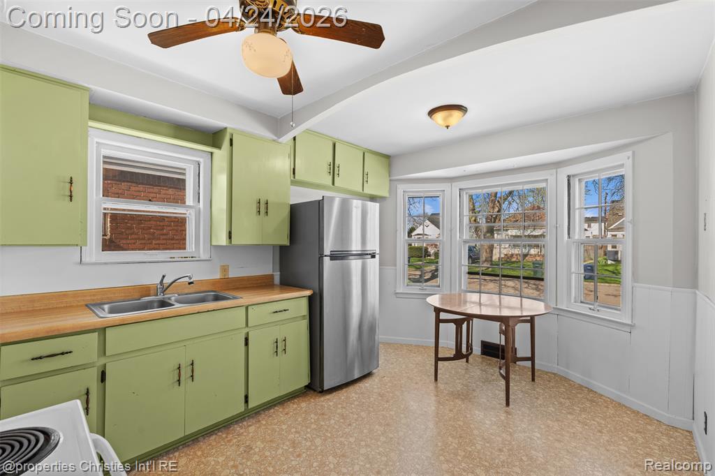 1611 Ethel Avenue, Lincoln Park, MI 48146 — Photo 13