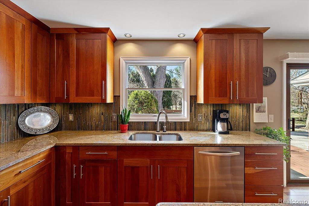 762 KENSINGTON Lane, Bloomfield Hills, MI 48304 — Photo 10