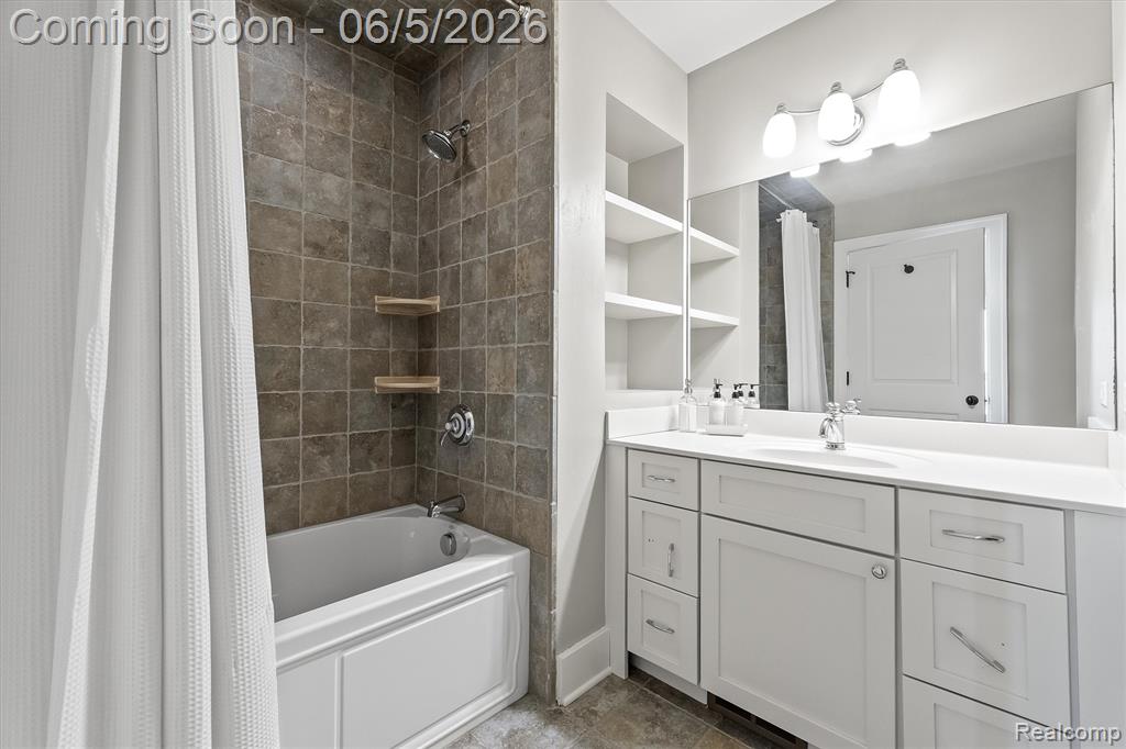 28195 Elba Drive, Grosse Ile, MI 48138 — Photo 37