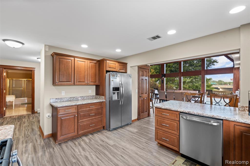 1907 Riverside Drive, Port Huron, MI 48060 — Photo 58