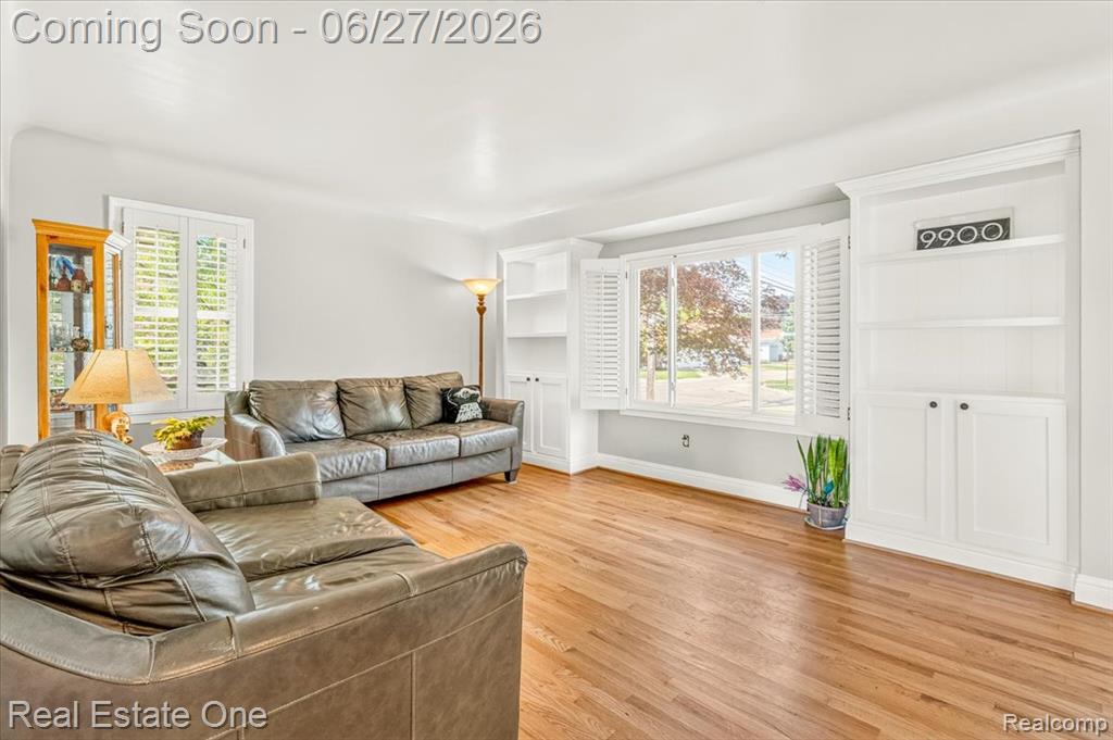 9900 Brookfield Street, Livonia, MI 48150 — Photo 19