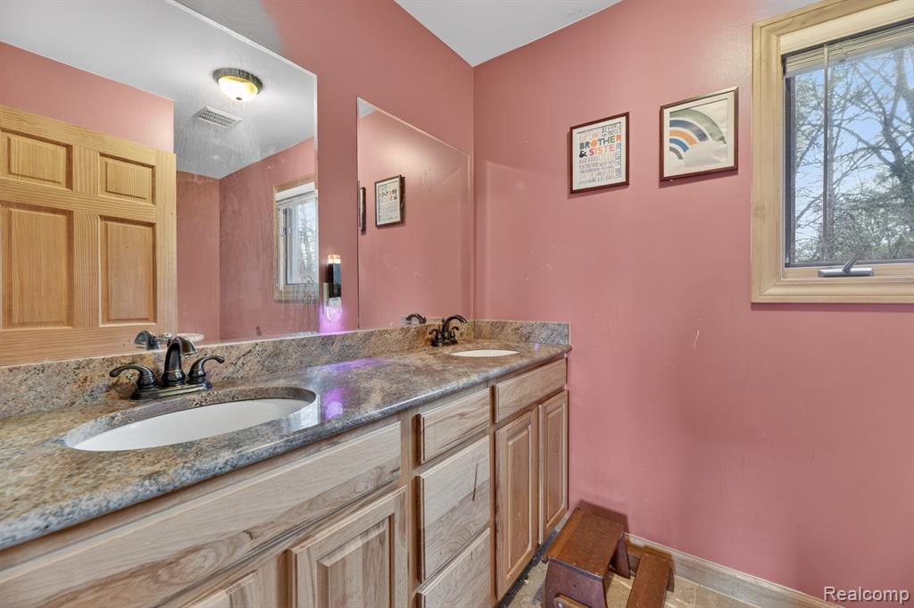 3845 Lake Lapeer Drive, Metamora, MI 48455 — Photo 34