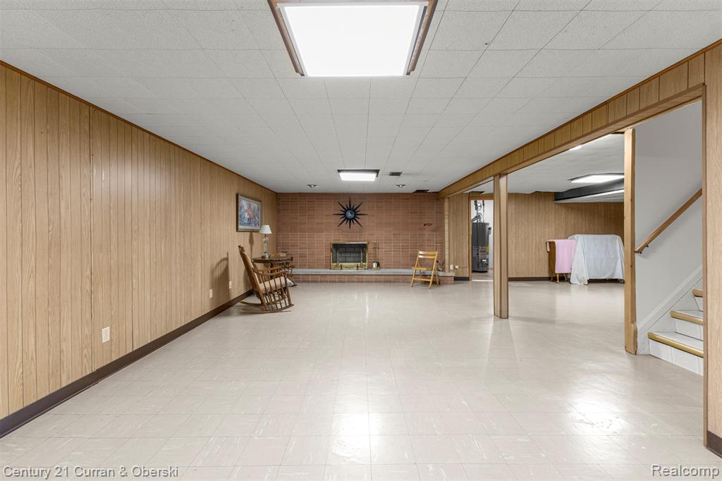8262 Vine Avenue, Allen Park, MI 48101 — Photo 37