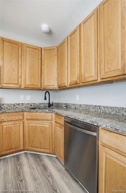 513 Cherry Orchard Road, Canton, MI 48188 — Photo 16