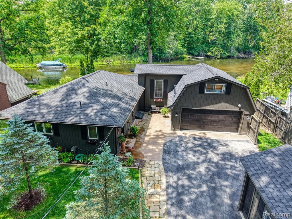 6415 Riverdale Road, Whitmore Lake, MI 48189 — Photo 5