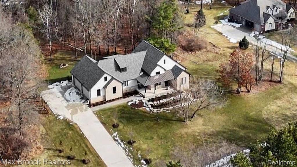 668 Pinery Boulevard, Lake Orion, MI 48362 — Photo 3