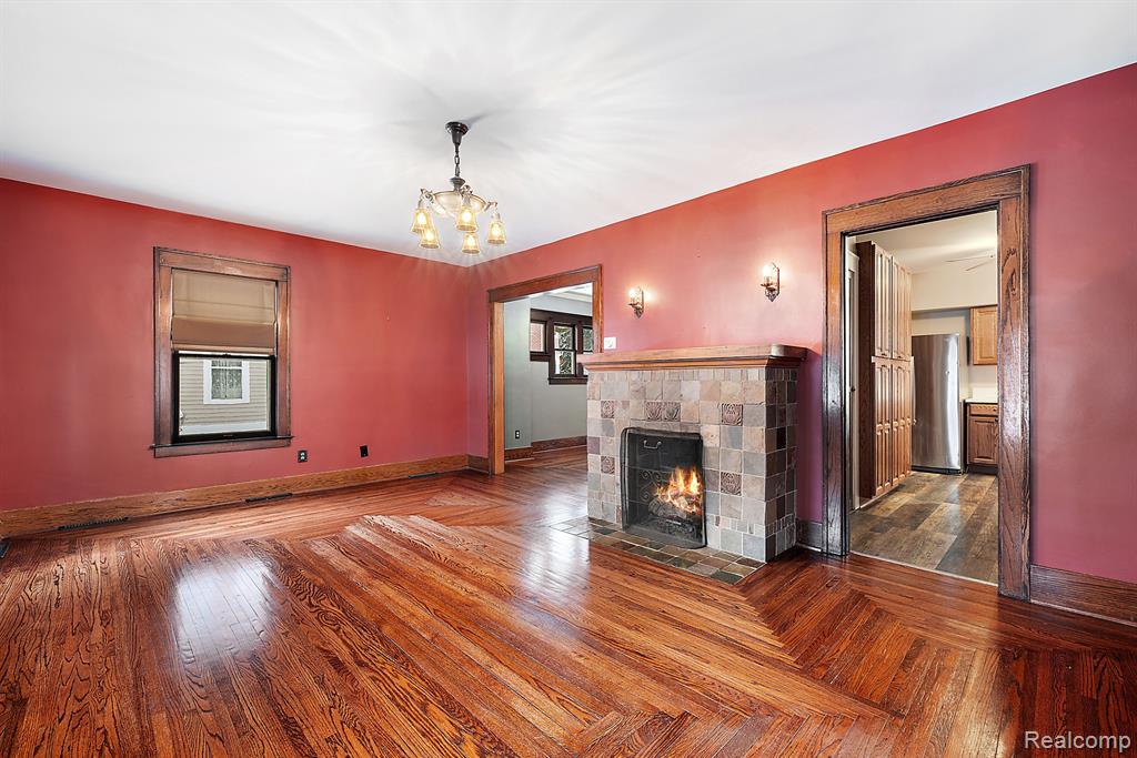 52 DENNISON Street, Oxford, MI 48371 — Photo 11