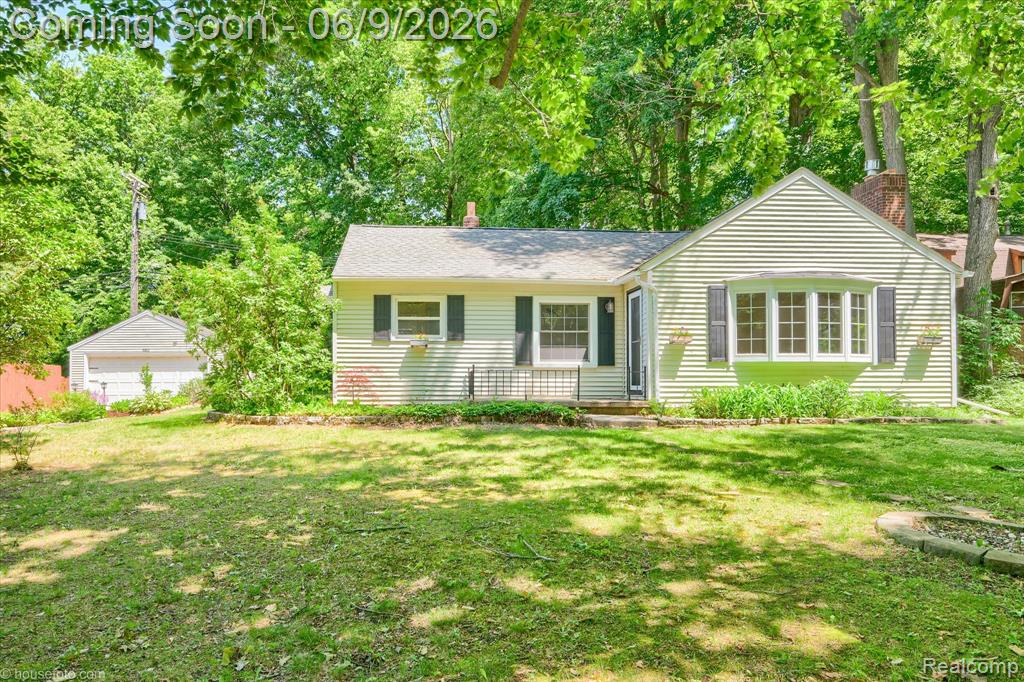580 N Almont Avenue, Imlay City, MI 48444