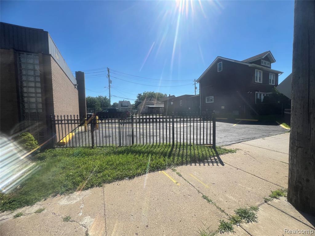 1020 Springwells Street, Detroit, MI 48209 — Photo 5