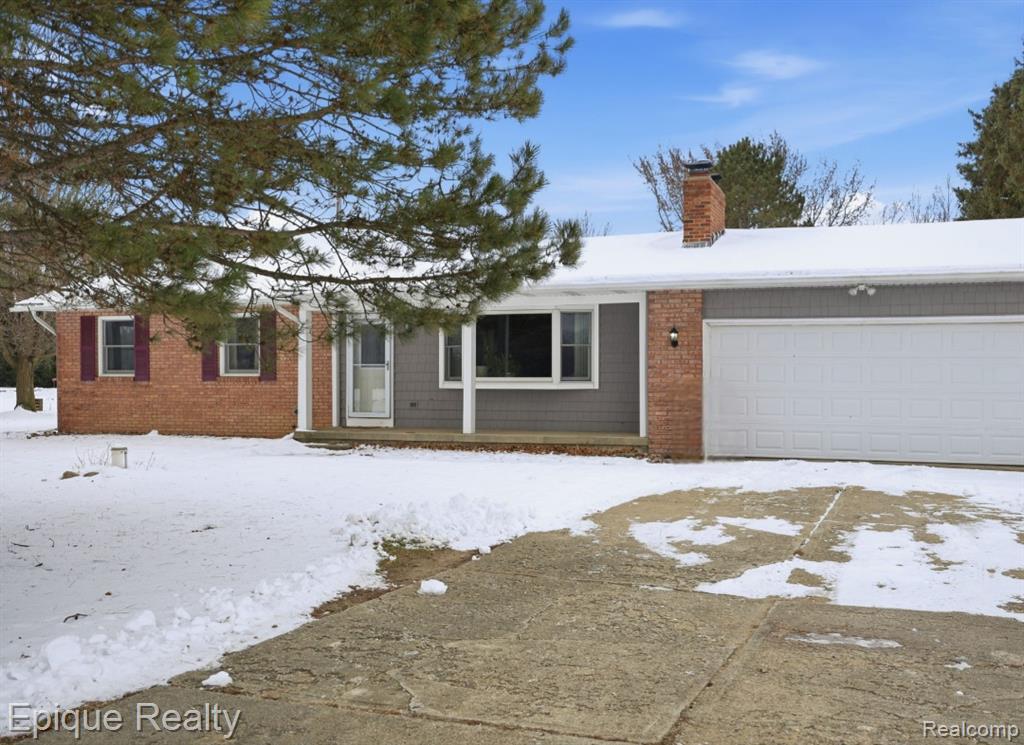8511 Krouse Road, Ovid, MI 48866 — front exterior
