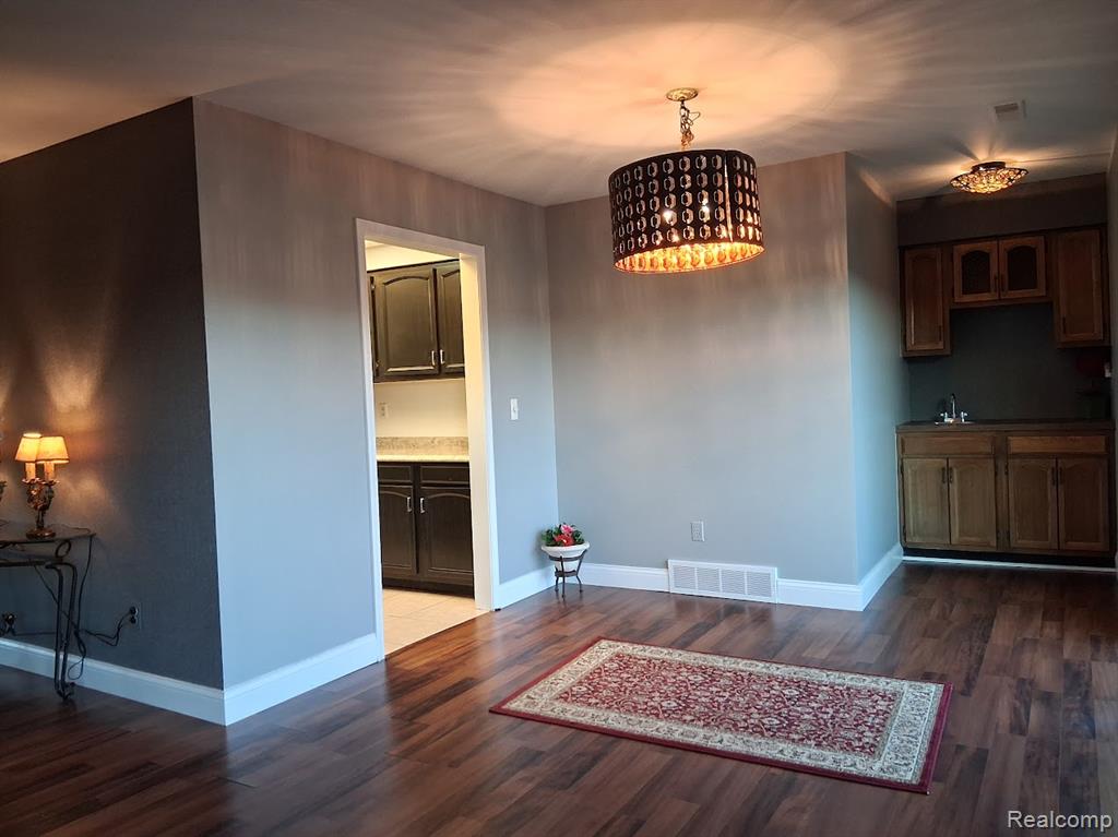 8504 Pepper Ridge Drive, Grand Blanc, MI 48439 — Photo 12