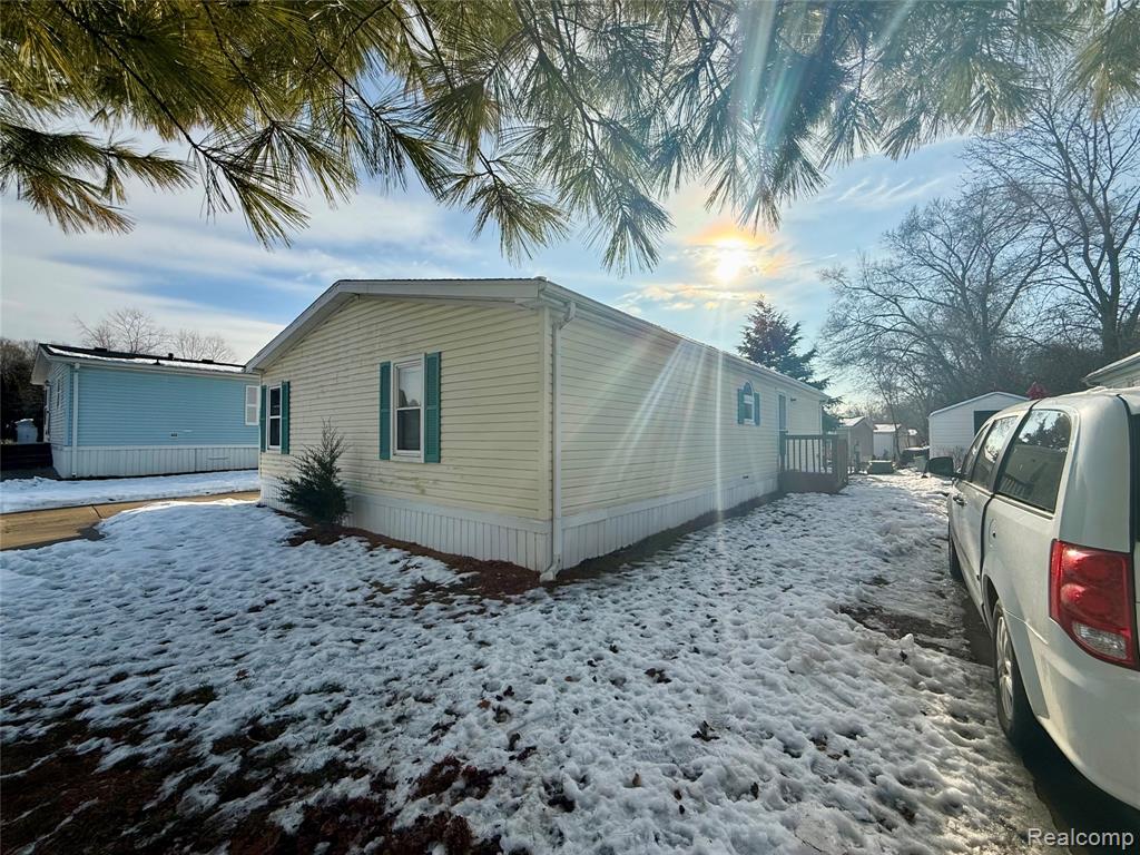 7104 Scarborough Ln., Whitmore Lake, MI 48189 — Photo 20