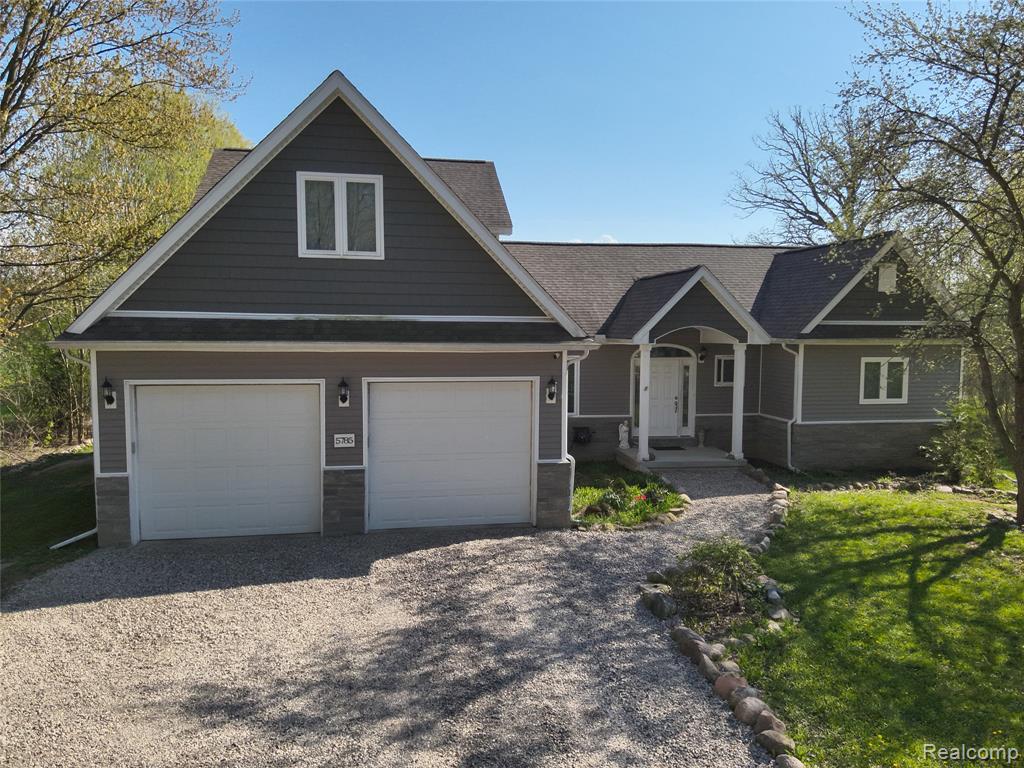 5785 Layton Road, Fowlerville, MI 48836 — Photo 52