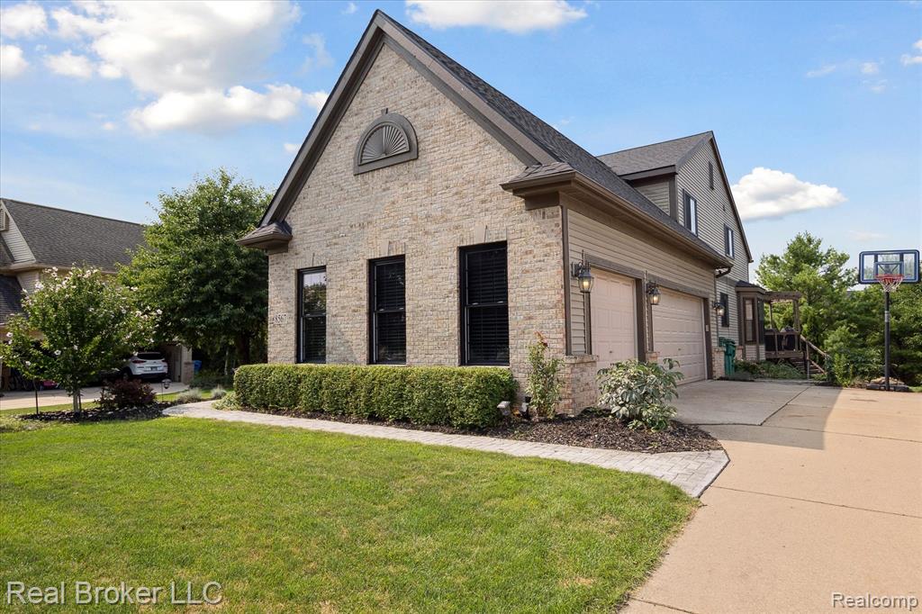 8567 Hummingbird, Commerce Twp, MI 48382 — Photo 3
