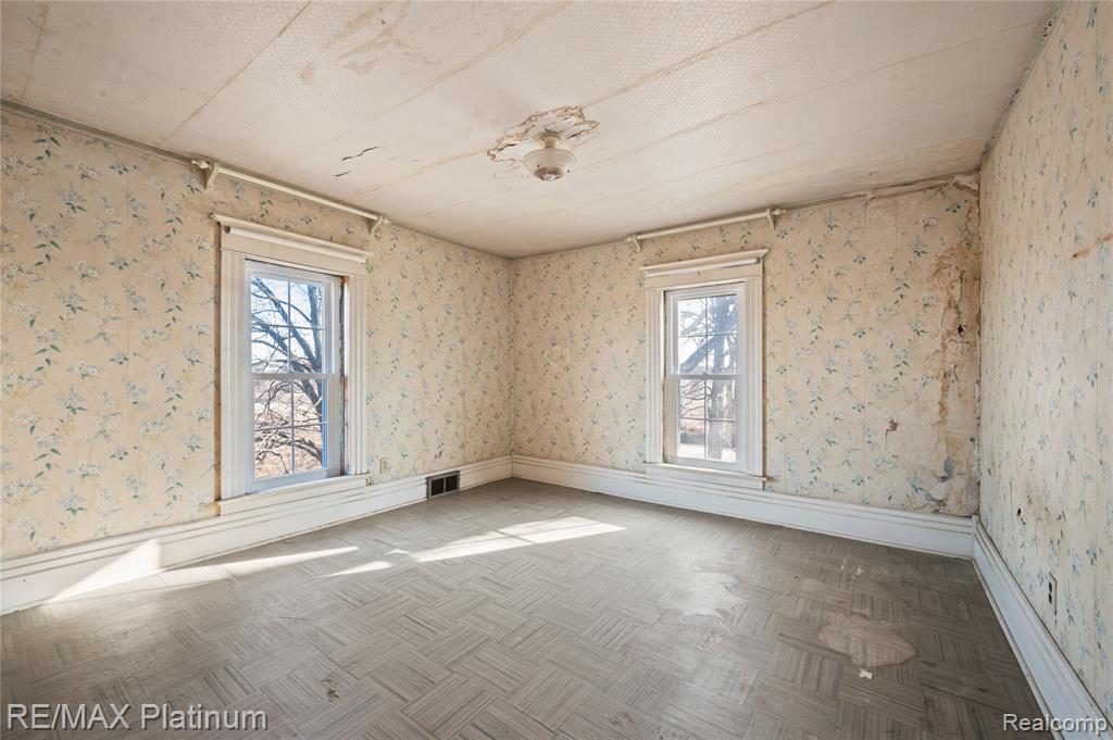 1136 S Nichols Road, Swartz Creek, MI 48473 — Photo 34