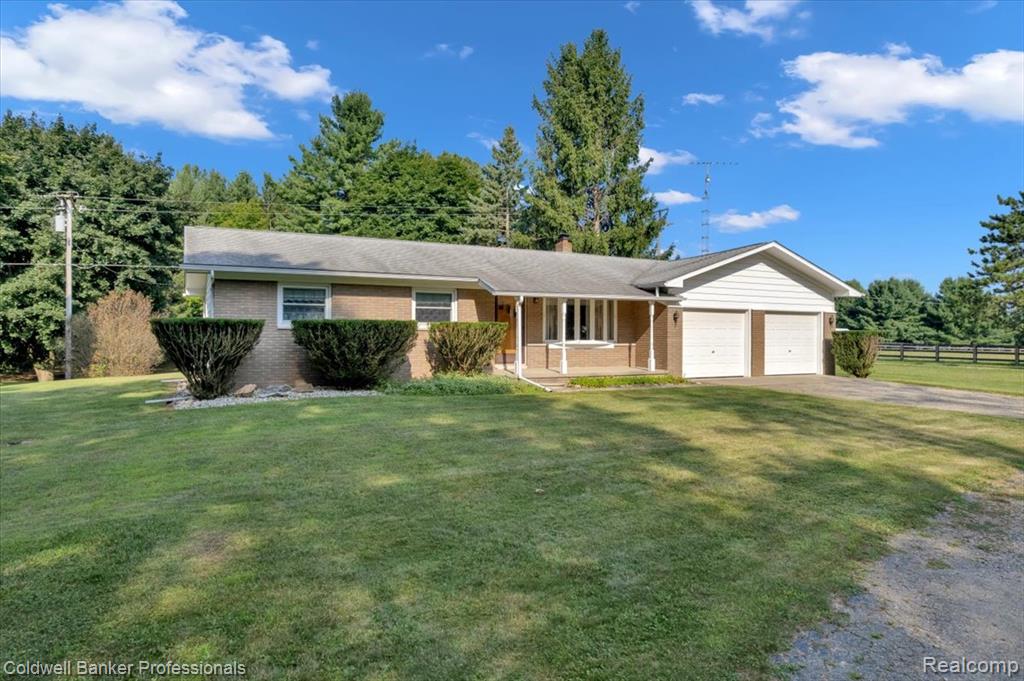 3252 Hosner Road, Dryden, MI 48428 — Photo 3