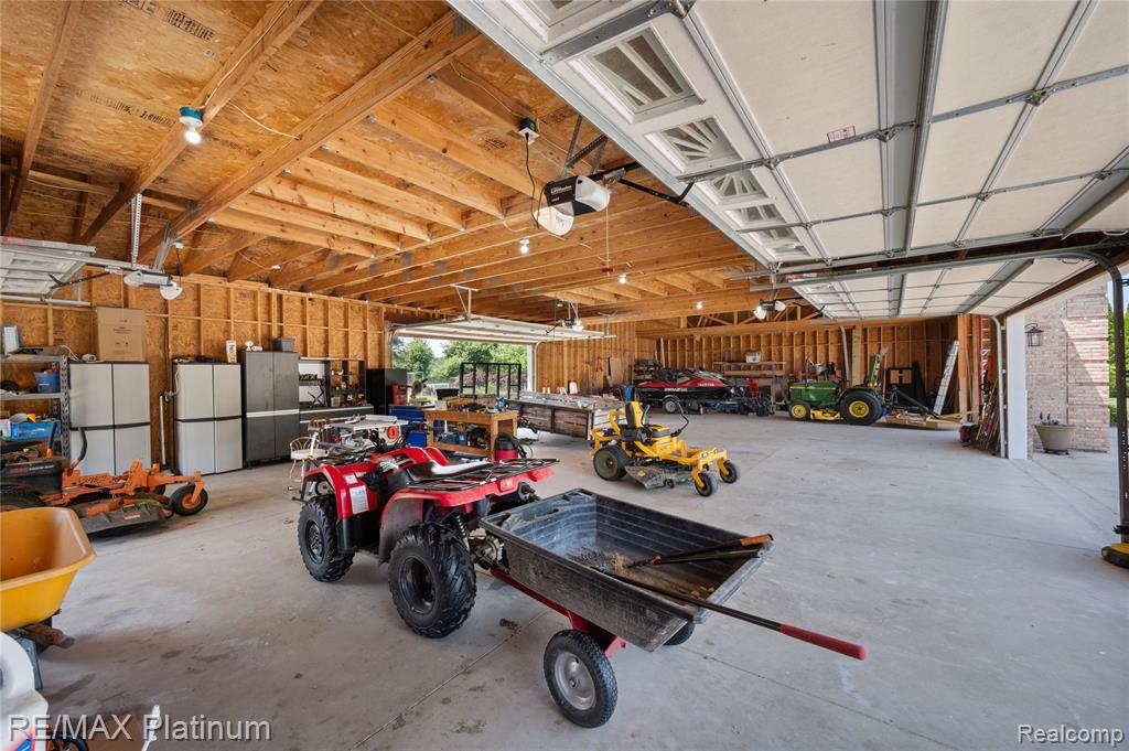 8922 McClements Road, Brighton, MI 48114 — Photo 17