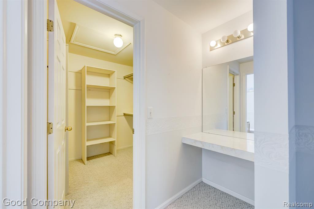 7354 Birkshire, West Bloomfield, MI — Photo 16