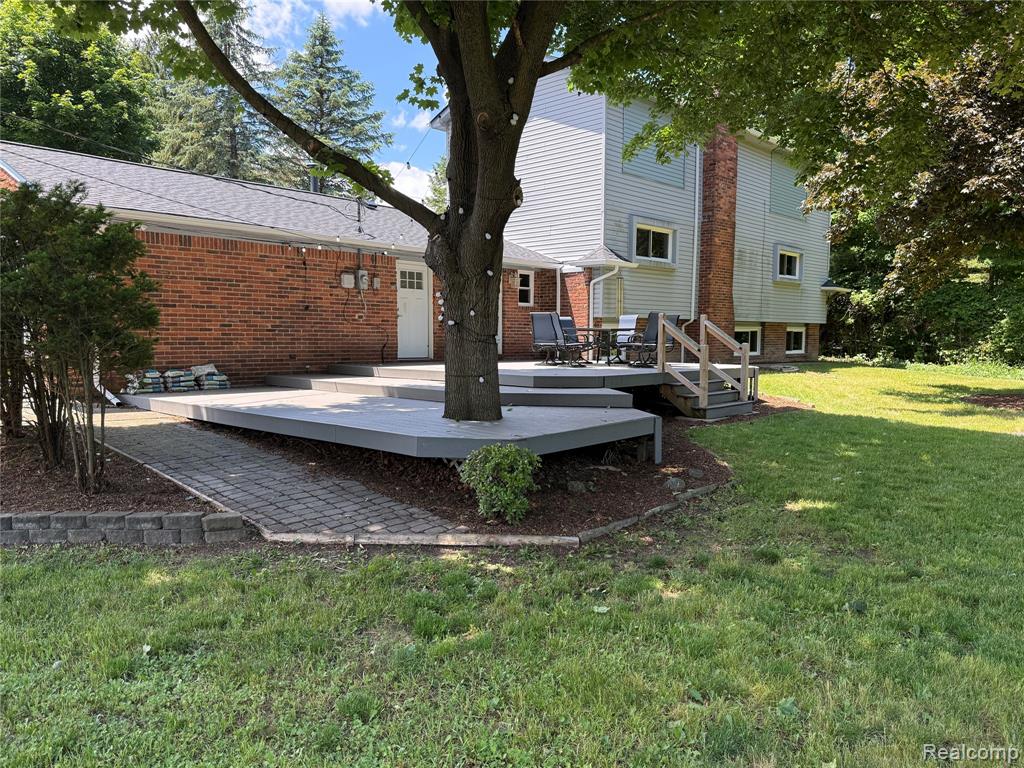 52240 Eastmoor Lane, Utica, MI 48316 — Photo 8