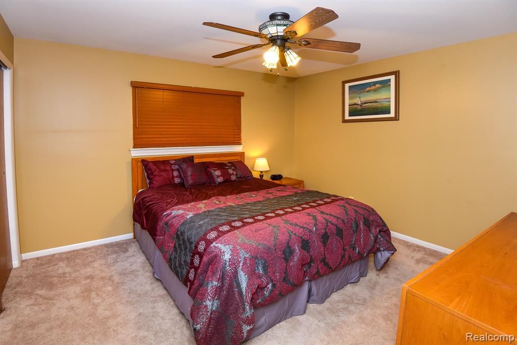 9245 PINE KNOB Road, Clarkston, MI 48348 — Photo 25