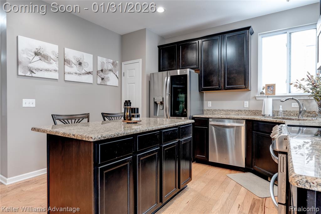 51332 E Bourne Terrace, Novi, MI — Photo 9