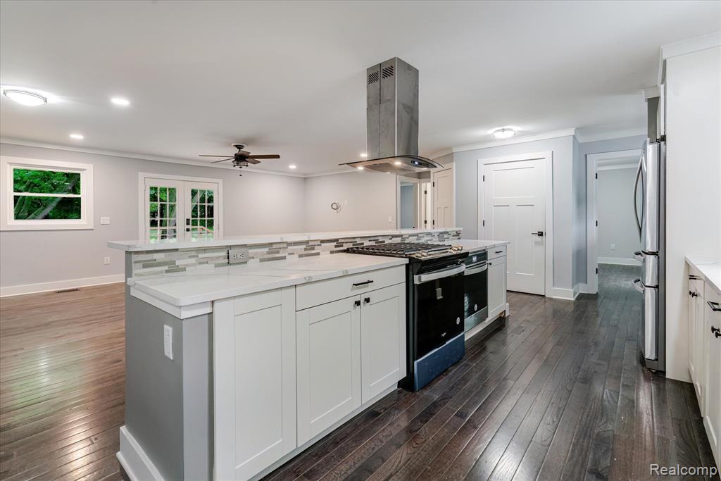 4072 Mill Lake Road, Lake Orion, MI — Photo 9