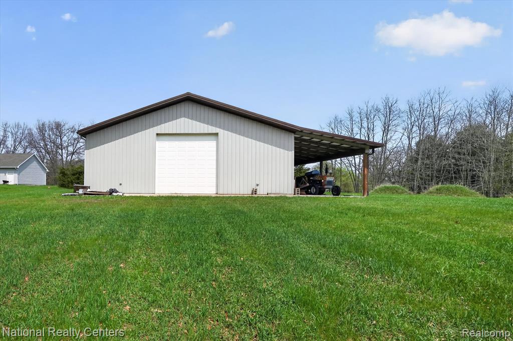 11277 Phal Road S, Grass Lake, MI 49240 — Photo 32
