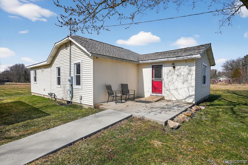 1138 Nutana Boulevard, Mount Morris, MI 48458 — front exterior