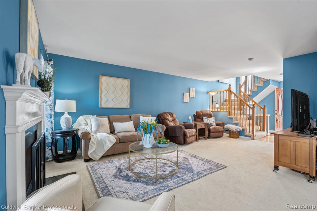 42046 SARATOGA Circle, Canton, MI 48187 — Photo 9
