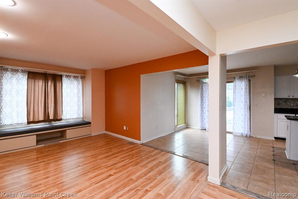 42571 Wimbleton Way, Novi, MI — Photo 20
