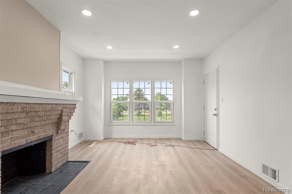 7432 Churchill Street, Detroit, MI 48206 — Photo 23