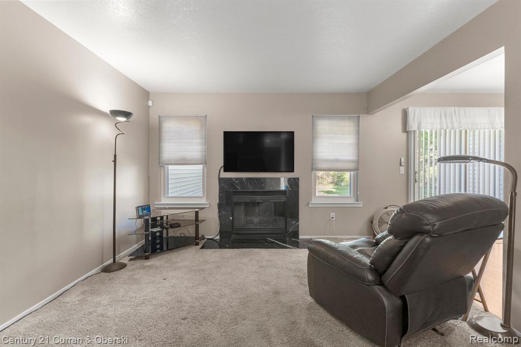 6541 DEERHURST Drive, Westland, MI — Photo 6