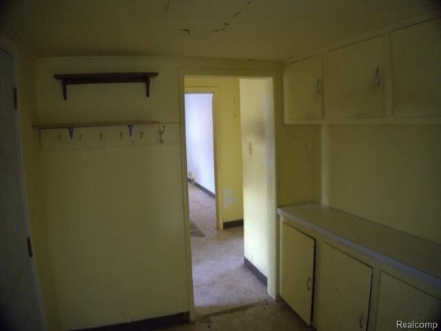 402 SEARLES Avenue, Benton Harbor, MI 49022 — Photo 13