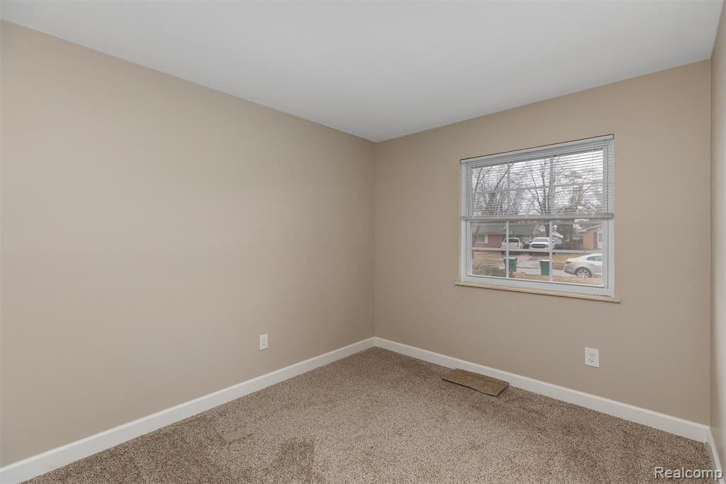 10819 Buchanan Street, Belleville, MI 48111 — Photo 14