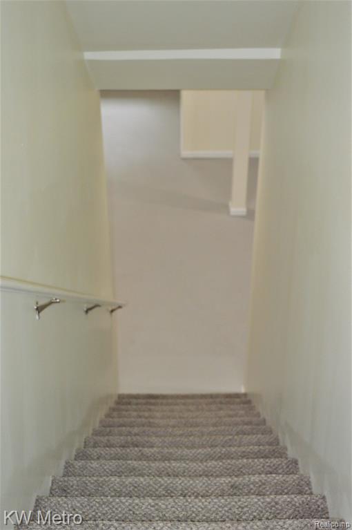 4313 SILVERLEAF Drive, Ypsilanti, MI 48197 — Photo 25