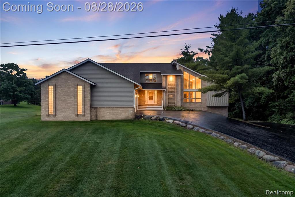 Property photo for 3080 Davisburg Road, Davisburg, MI 48350