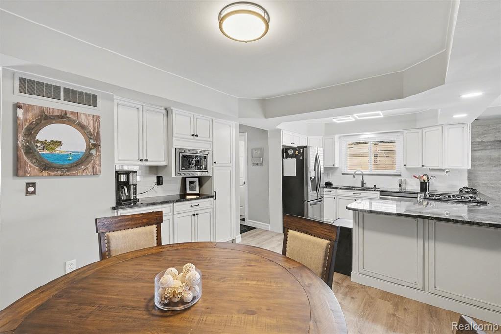 5091 Wakefield Road, Grand Blanc, MI 48439 — Photo 11