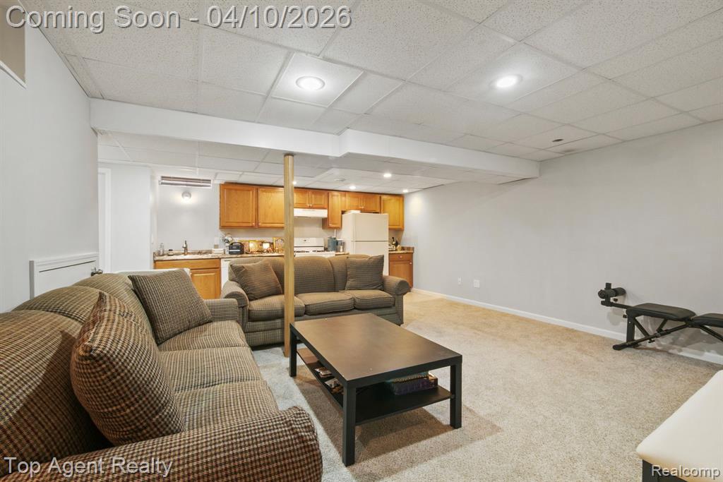 41567 Glade Road, 20, Canton, MI 48187 — Photo 32