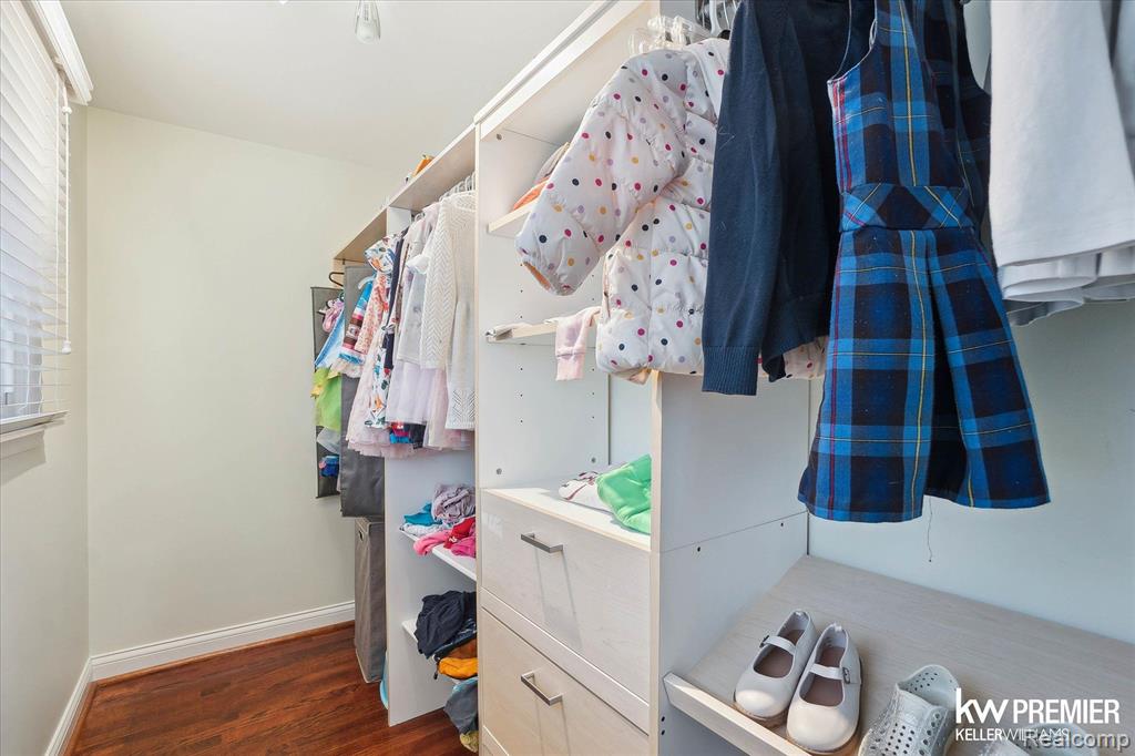 5584 Pembury Lane, West Bloomfield, MI — Photo 20