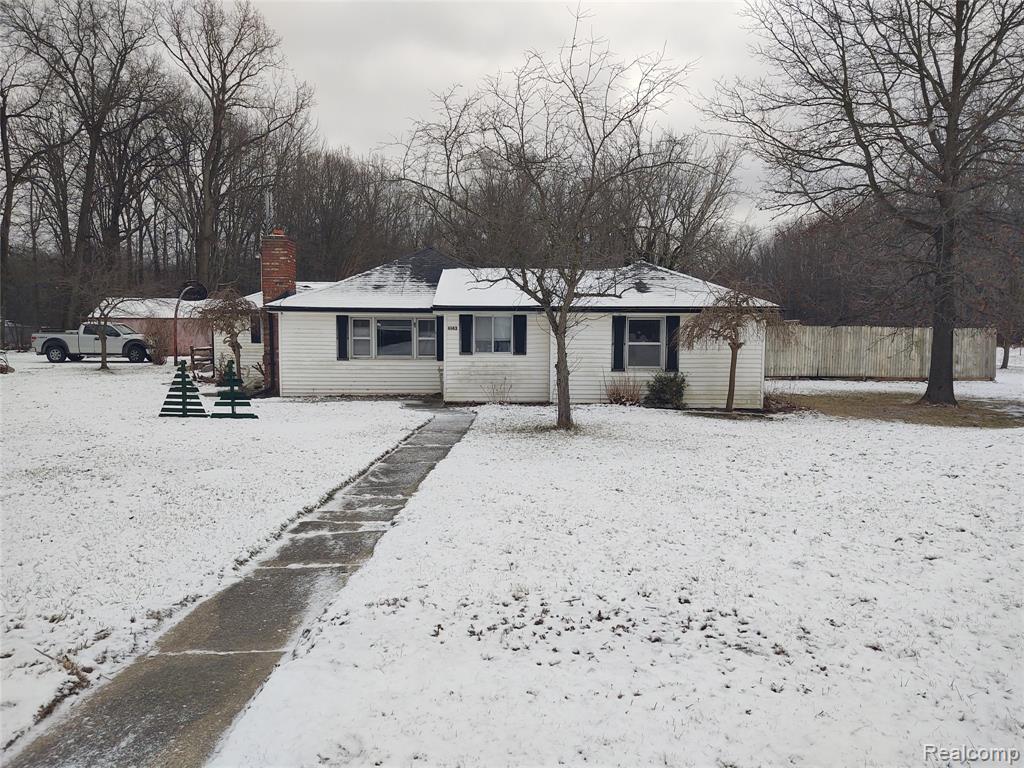 6143 Broadbridge Road, Cottrellville, MI — Photo 2