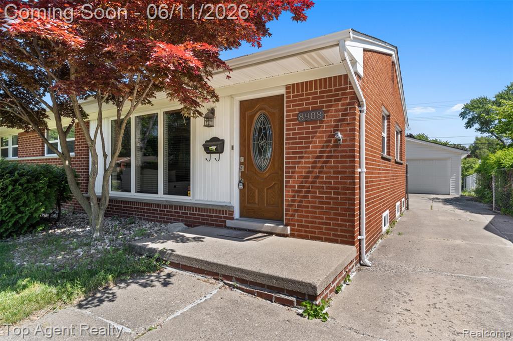 8908 Birkhill Drive, Sterling Heights, MI 48314 — Photo 4
