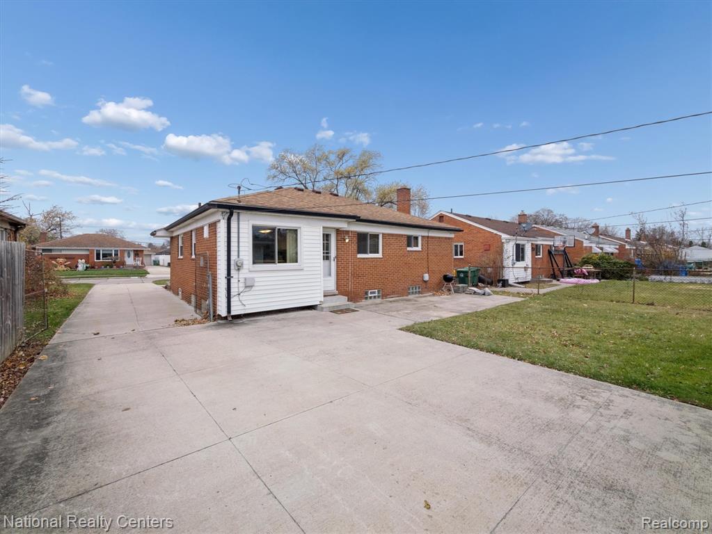 6554 Cardwell Street, Garden City, MI — Photo 34