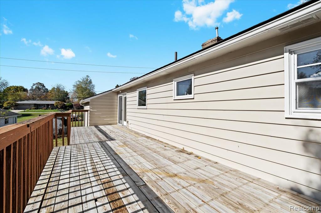 397 Pocahontas Trail, Oxford, MI 48371 — Photo 15