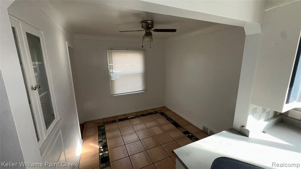 20616 Beaufait Street, Harper Woods, MI 48225 — Photo 15