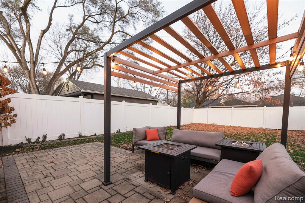 4414 Groveland Avenue, Royal Oak, MI 48073 — Photo 33