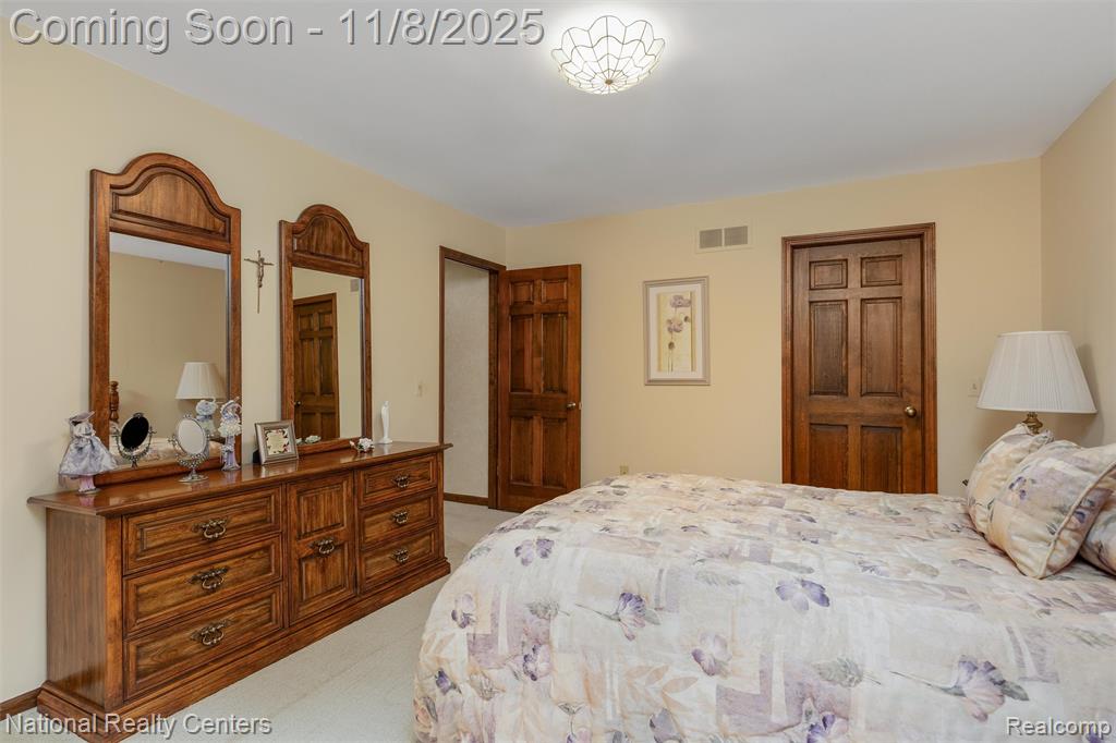 4822 Cider Hill Drive, Rochester, MI 48306 — Photo 43
