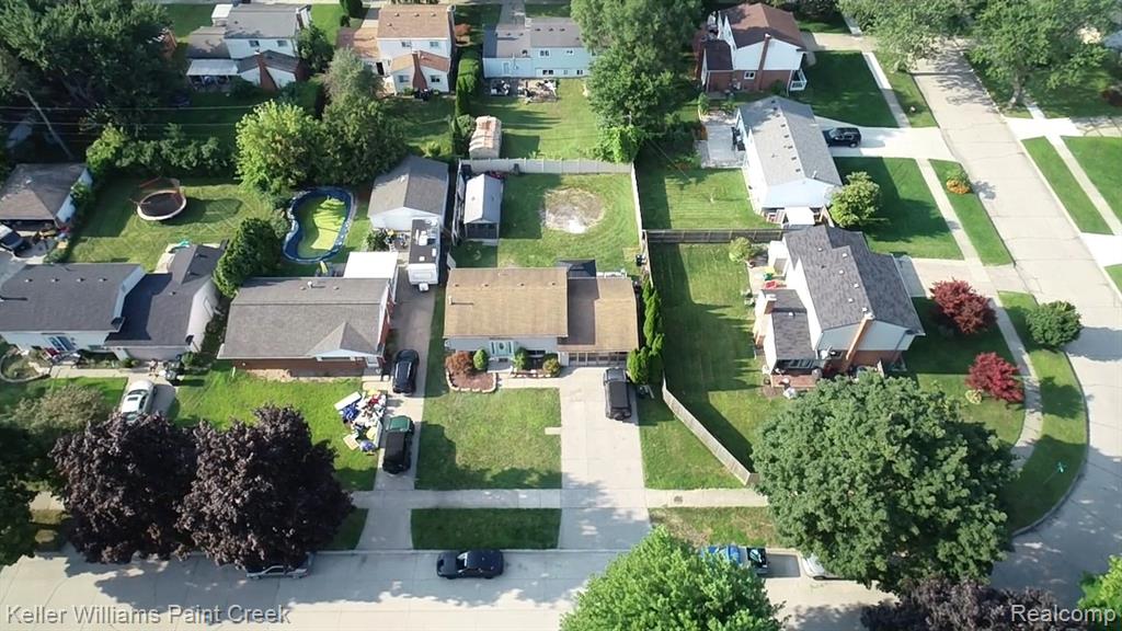 8453 Smethwick Road, Sterling Heights, MI 48312 — Photo 22